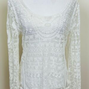 White Lace Long Sleeve Top